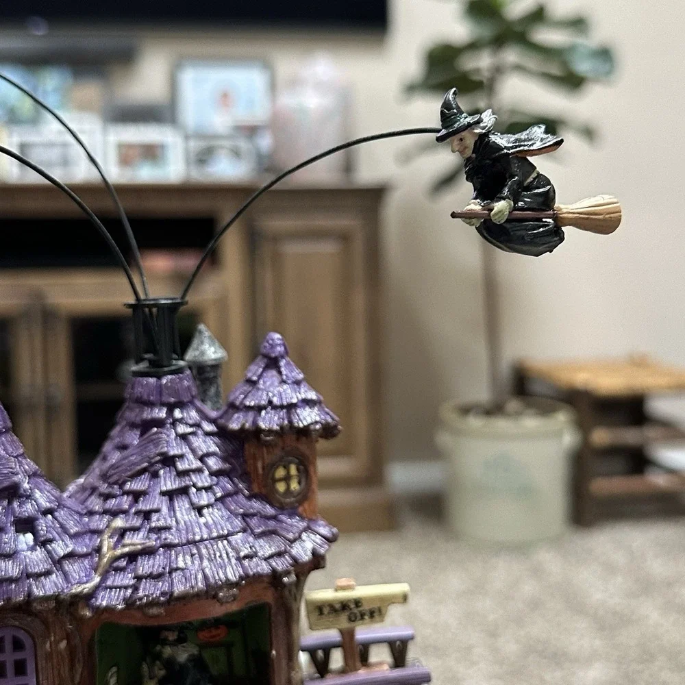 Lemax Spooky Town Witches Tower Michaels Exclusive 2018‎ w/ Box & Adapter